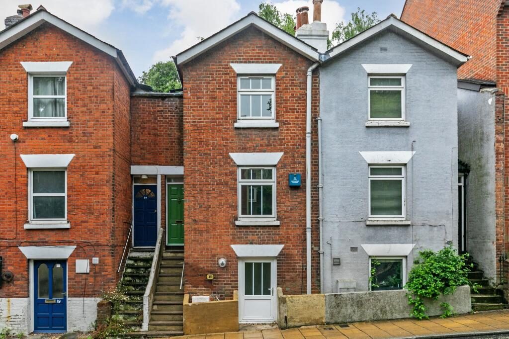 Terraced House
