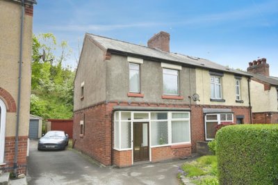 Property on Matlock Road, DE56 2EL