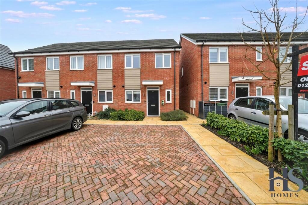 Terraced House