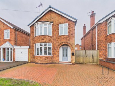 Property on Brookside Road, NG11 6AW