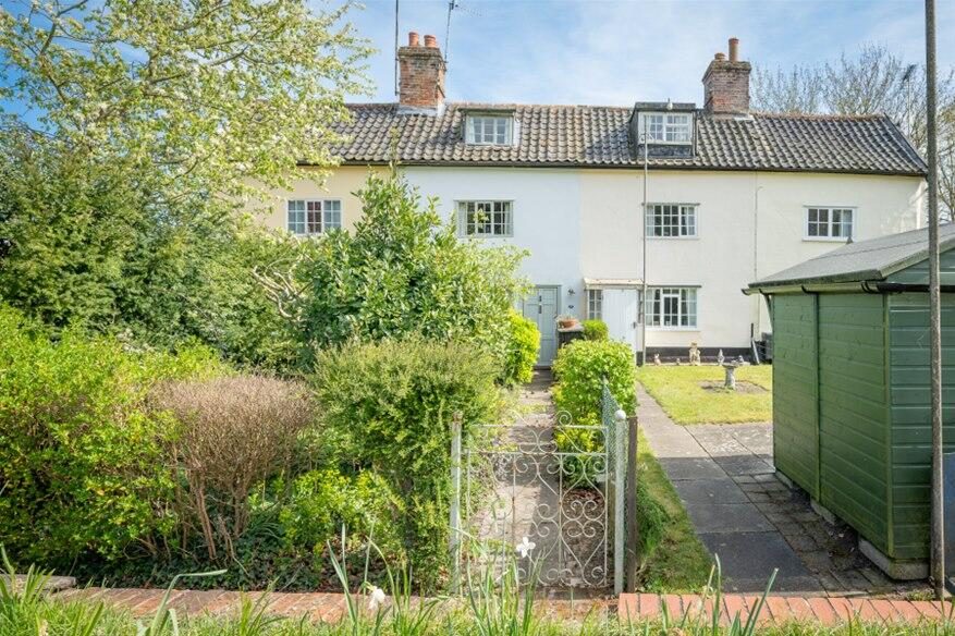 Terraced House