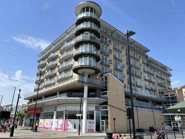 Property main image