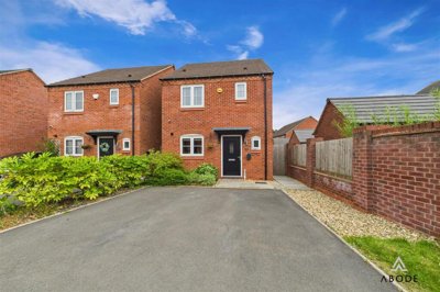 Property on Blackthorn Close, DE6 3GW