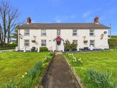 Property on EX22 7NR