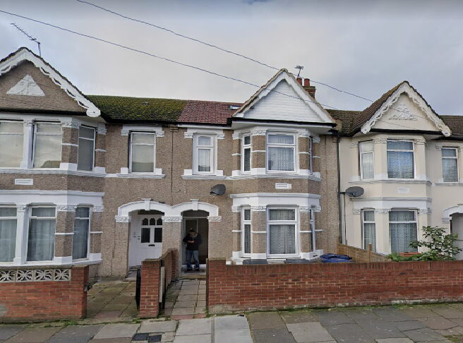 Terraced House