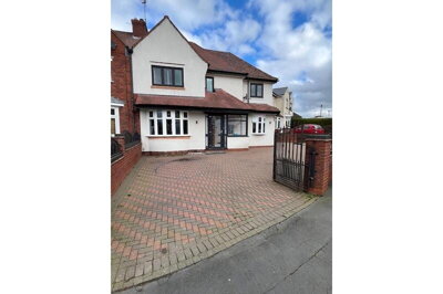 Property on Reservoir Road, B68 9QG