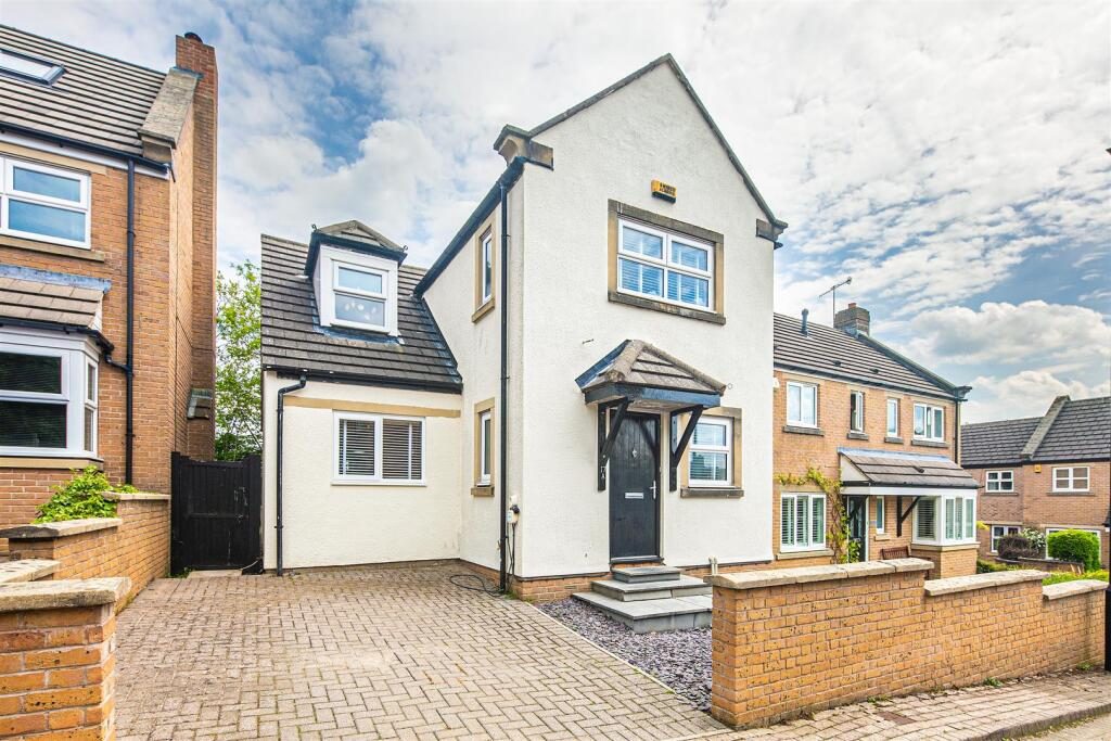 Property main image