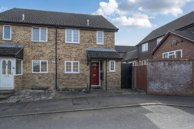 Property on Paterson Close, RG22 4NX