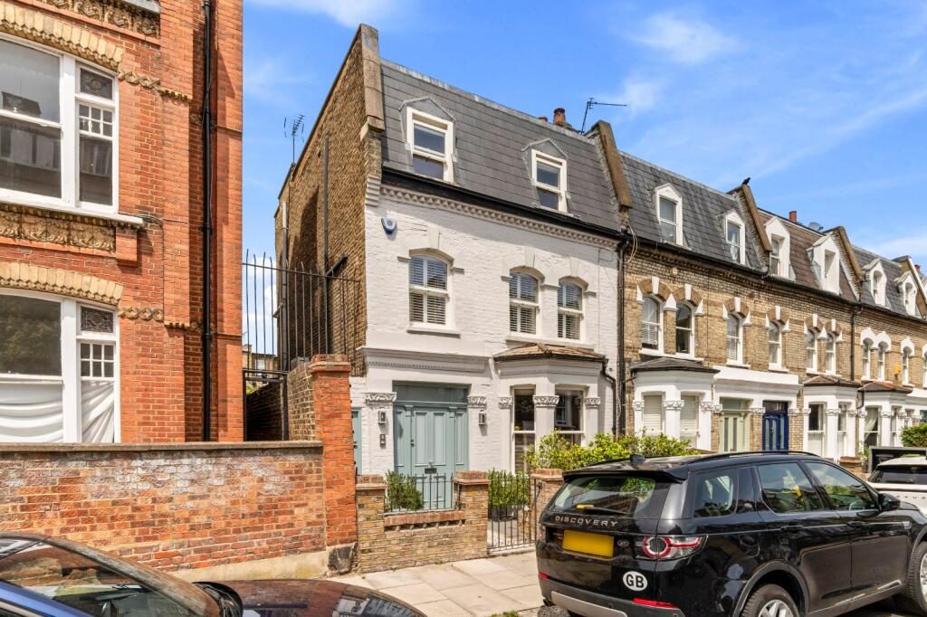 Property main image