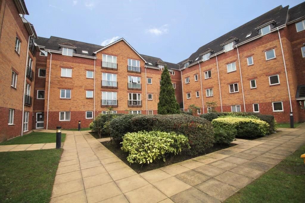Property main image