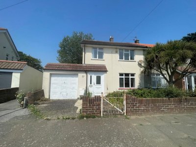 Property on Canute Road, CT14 6QY