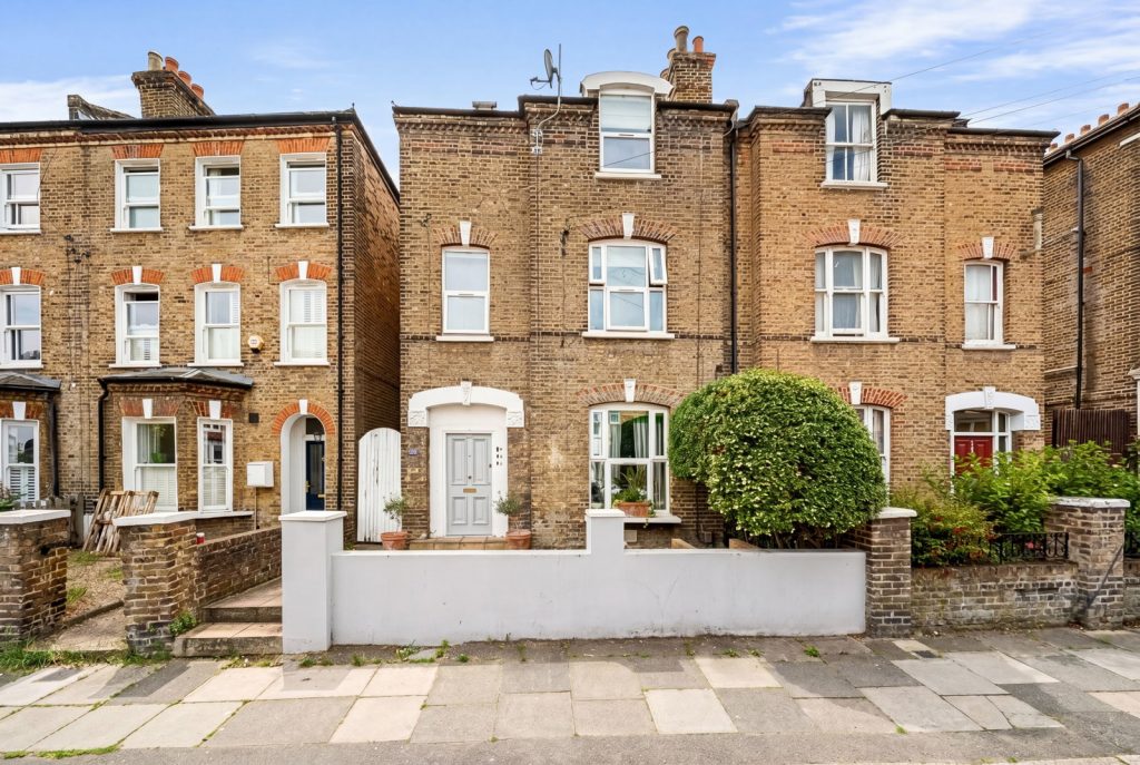 Property main image