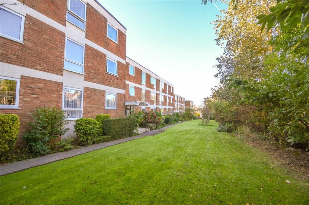 Property main image
