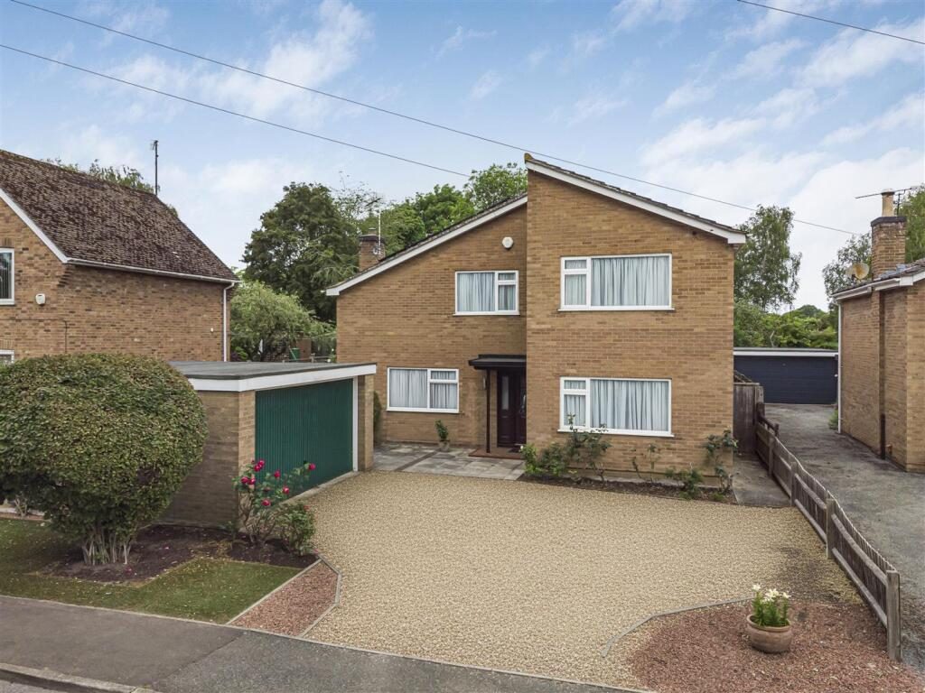 Property main image