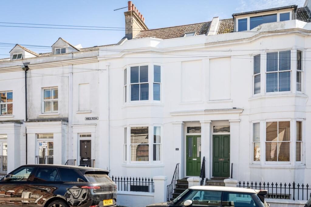 Terraced House