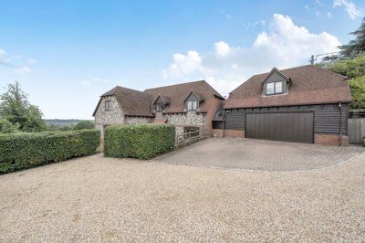 Property on RG18 4AA