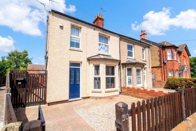 Property on Windmill Road, MK45 1AU