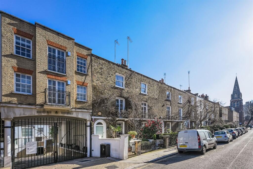 Terraced House