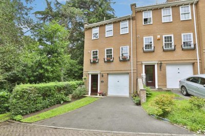 Property on Branksome Wood Road, BH4 9JX