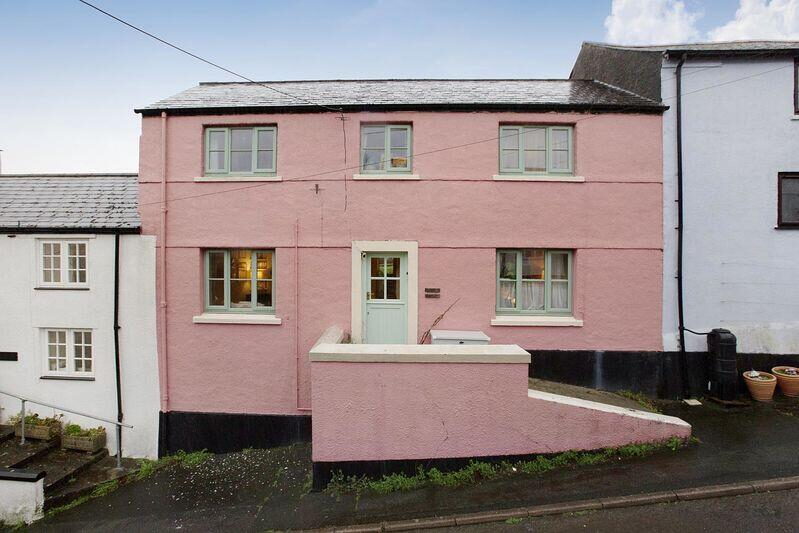 Terraced House