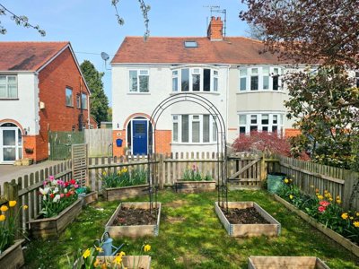 Property on Ermin Street, GL3 4HE