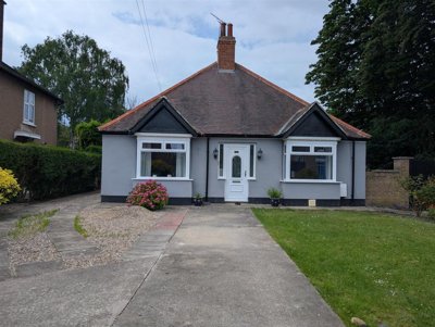 Property on Elms Road, DL3 7PY