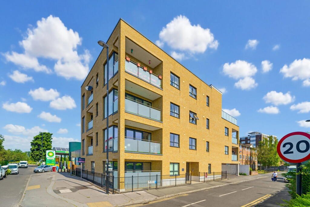 Property main image