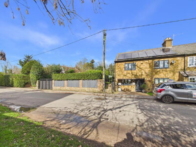 Property on Norwood Lane, SL0 0EP