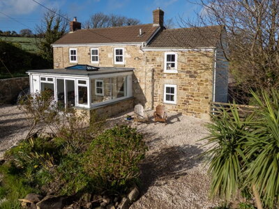 Property on TR20 8BT