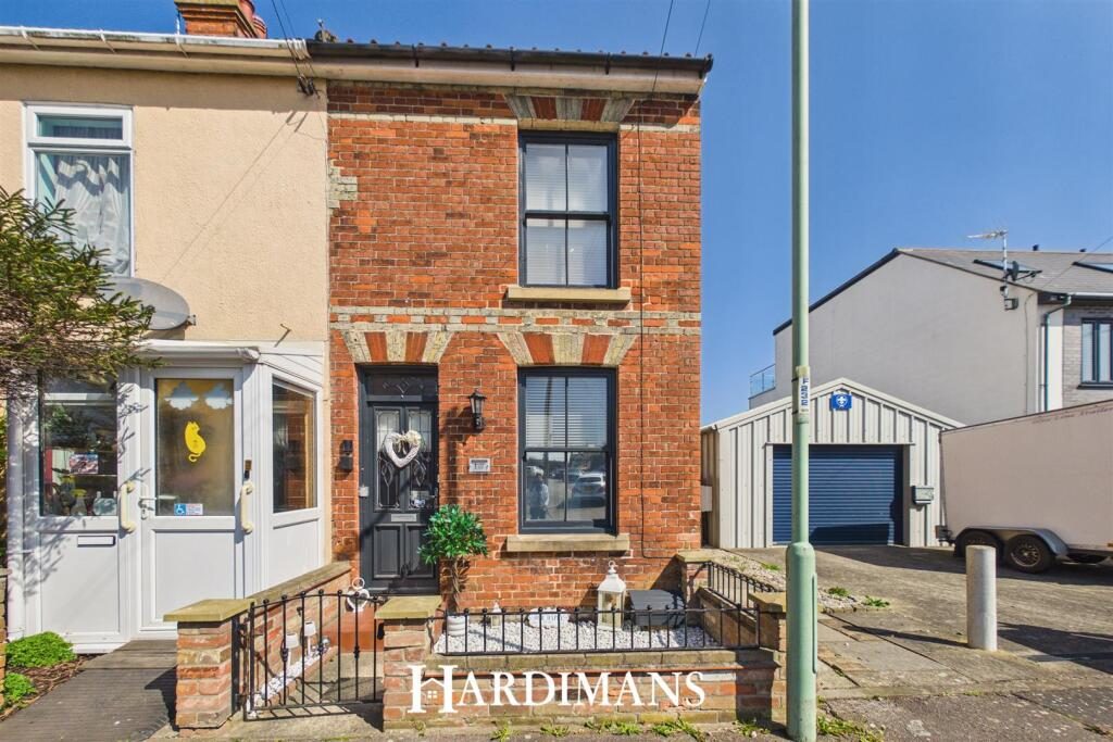Terraced House