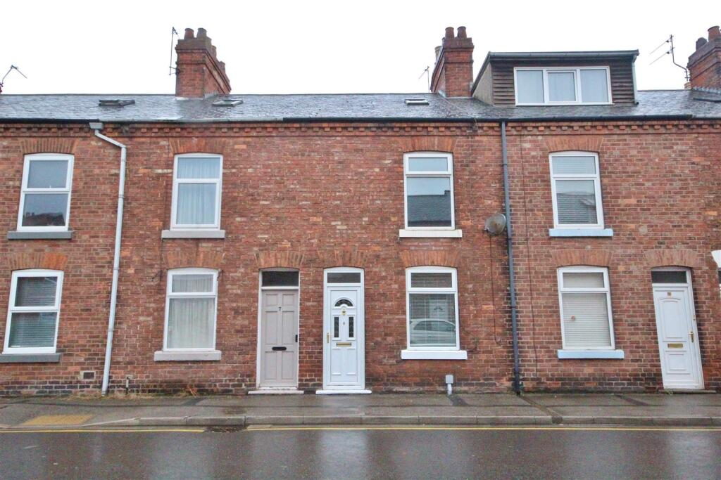 Terraced House