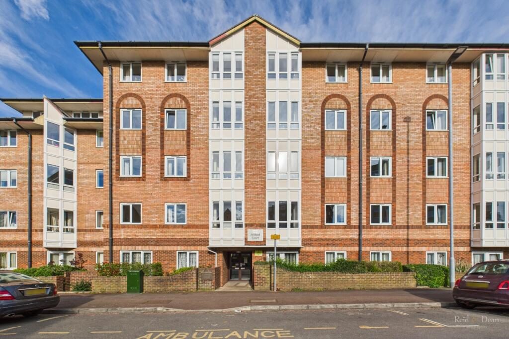 Property main image