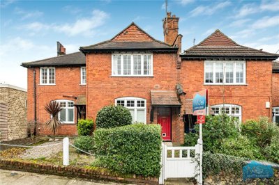 Property on St James'S Lane, N10 3RH