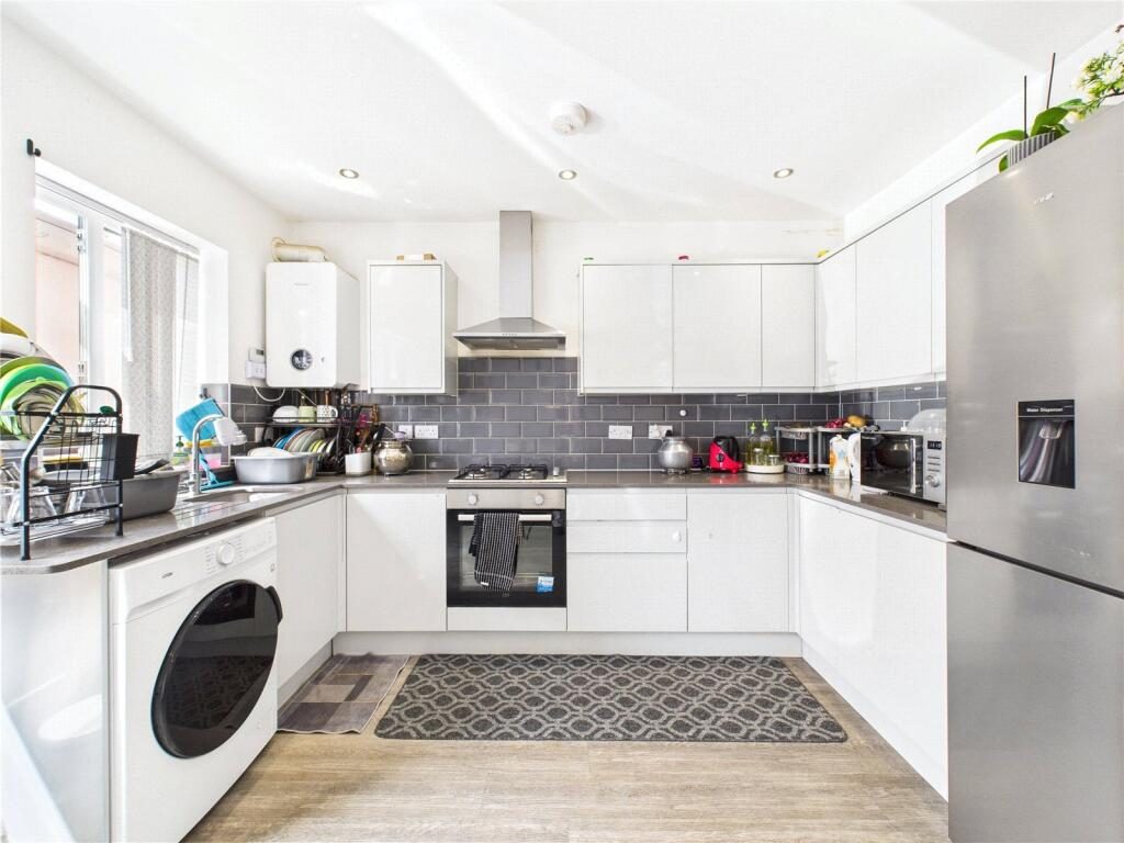 Terraced House