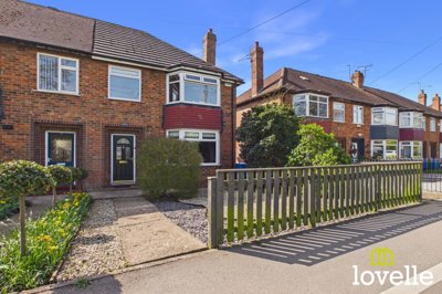 Property on Hull Road, HU5 4AH