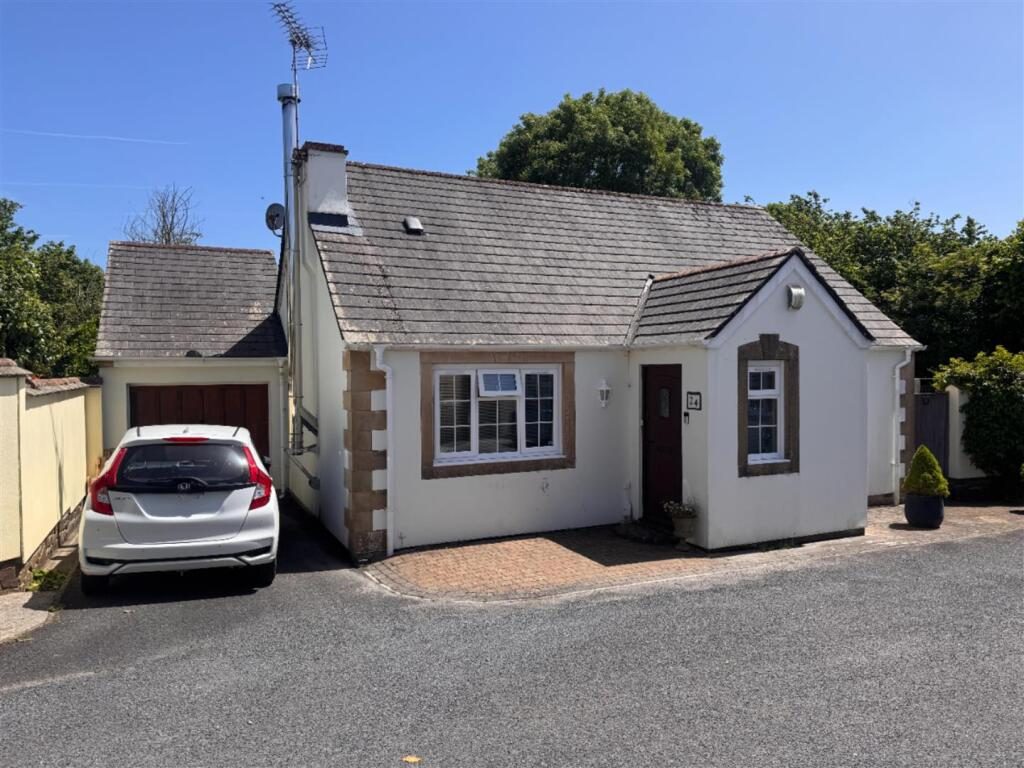 Property main image