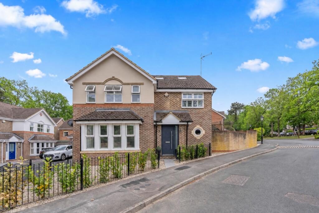 Property main image
