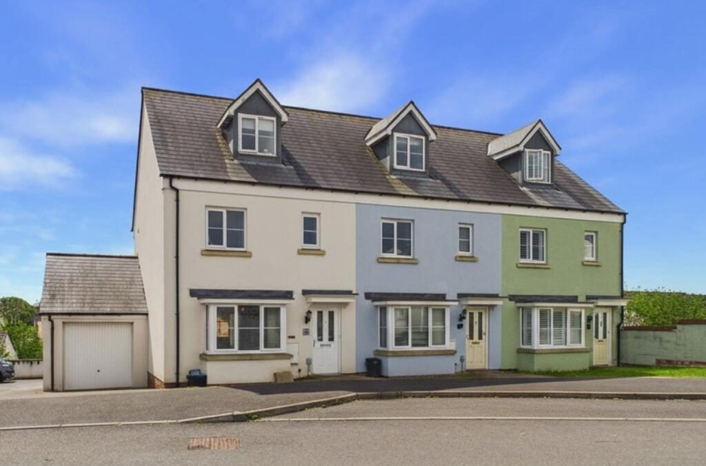 Terraced House