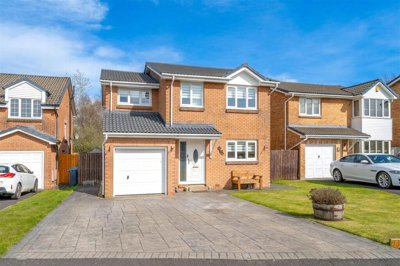 Property on Crofters Way, EH47 8ES
