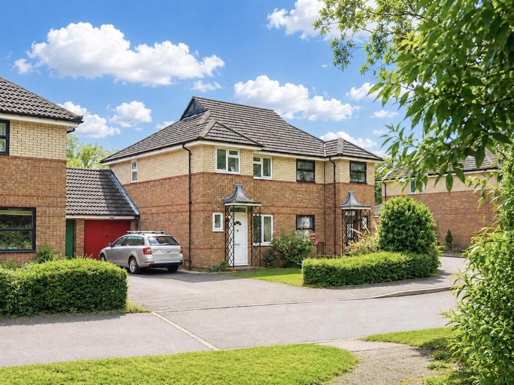 Property main image