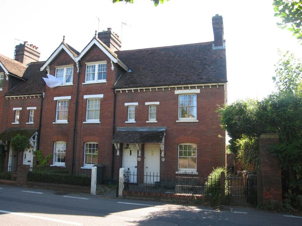 Terraced House