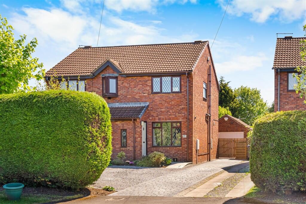 Property main image