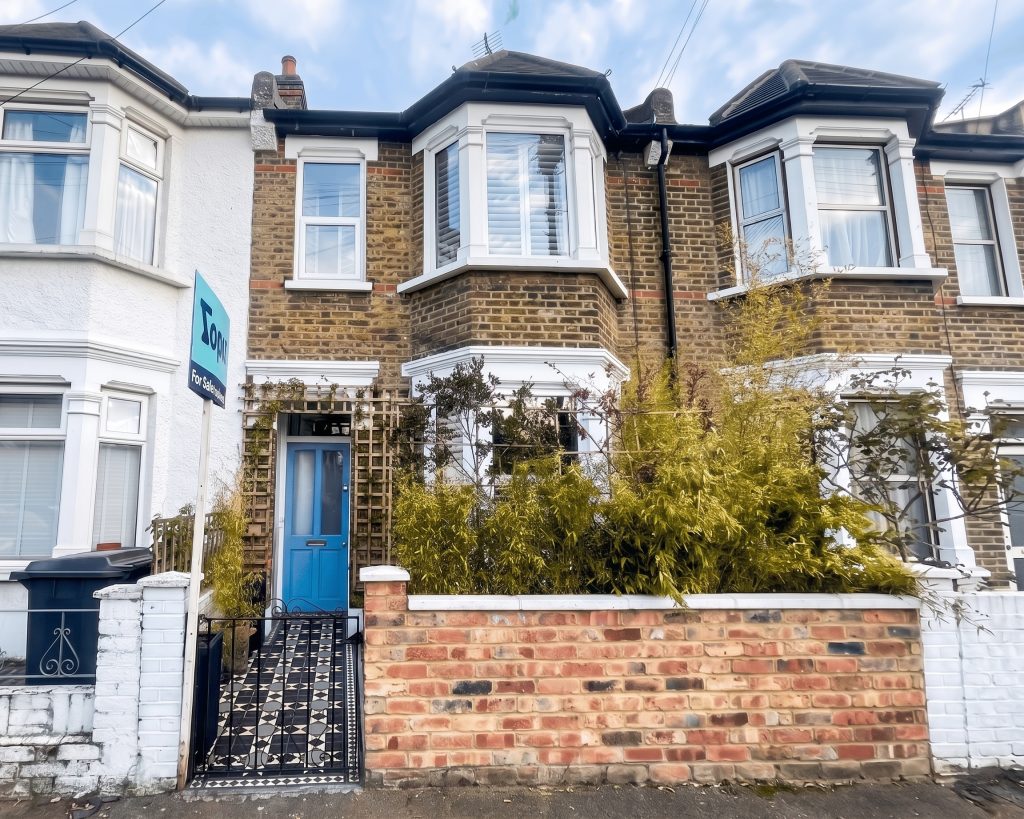 Terraced House