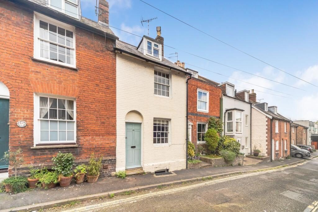 Terraced House