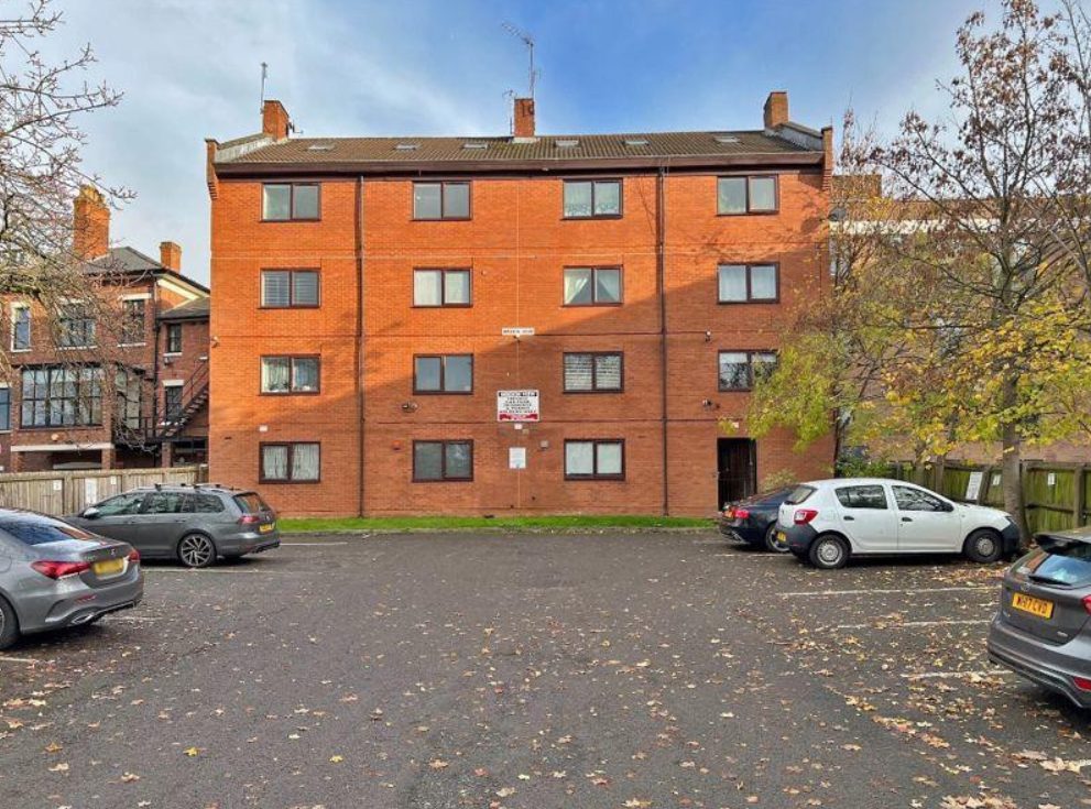Property main image