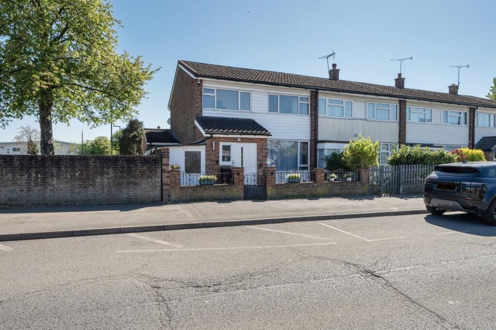Terraced House