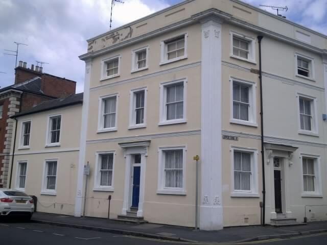Property main image