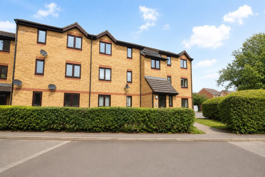Property main image