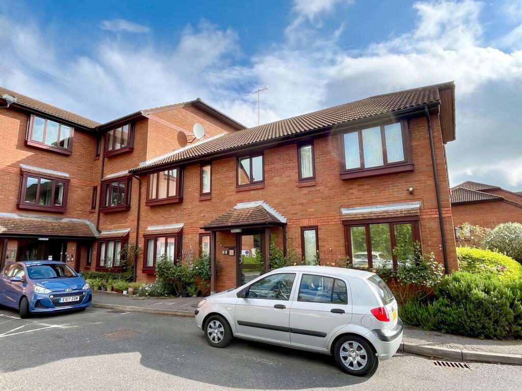Property main image