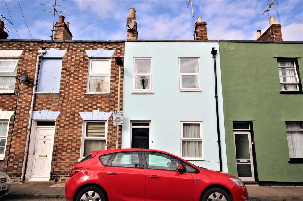 Terraced House